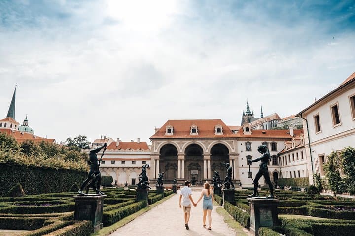 Prague Private Photo Shoot: Capture Charles Bridge, Old Town & Castle photo 3