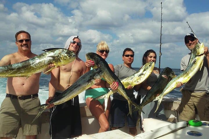 Half-Day Shared Deep-Sea Sportfishing from Fort Lauderdale — Sailfish, Mahi & Wahoo photo 6