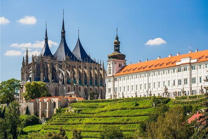 Private Day Trip to Kutná Hora and Sedlec Ossuary from Prague