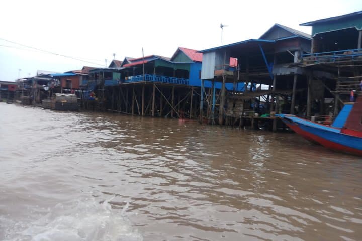 Two-Day Angkor Temple Tour and Tonle Sap Floating Village from Siem Reap photo 4
