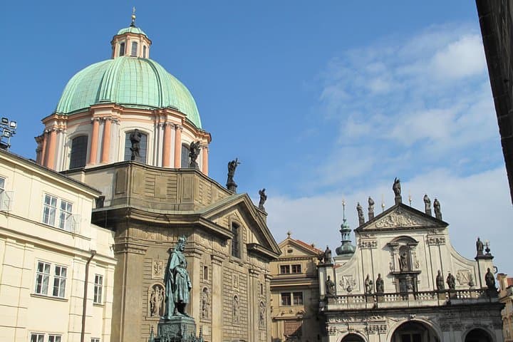 Prague Old Town Highlights: 2-Hour Walking Tour of Charles Bridge & Jewish Quarter photo 3