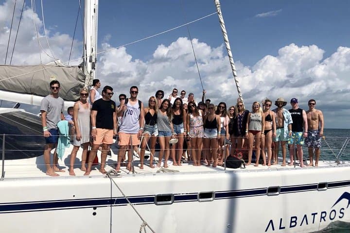 Day Trip Catamaran Cruise to Isla Mujeres from Cancun photo 6