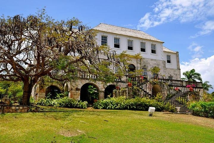 Private Montego Bay Highlights Tour from Falmouth — Rose Hall, Scotchies & Doctor's Cave photo 1