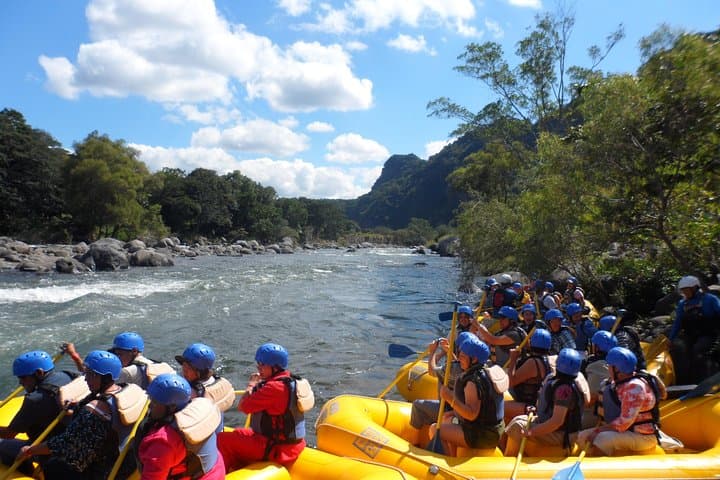 Rafting Rio Pescados: 18 km Whitewater Adventure Near Veracruz photo 5