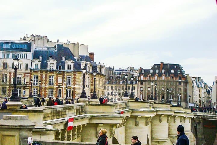 Three-Day Private Walking Tour of Paris: Insider Routes, Landmarks & Local Tips photo 3