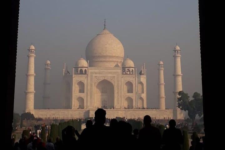 2-Day Taj Mahal & Ranthambore Tiger Safari from Hyderabad photo 2
