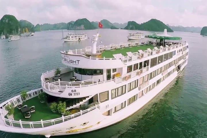 Halong Bay 2-Day Luxury Cruise: Lan Ha Bay Caves & Kayaking photo 3