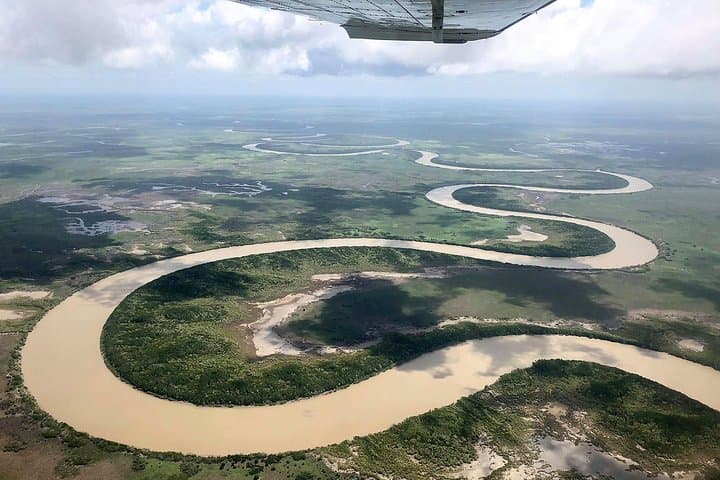 Kakadu Yellow Waters Cruise and Katherine Gorge Helicopter Scenic Air Tour from Darwin
