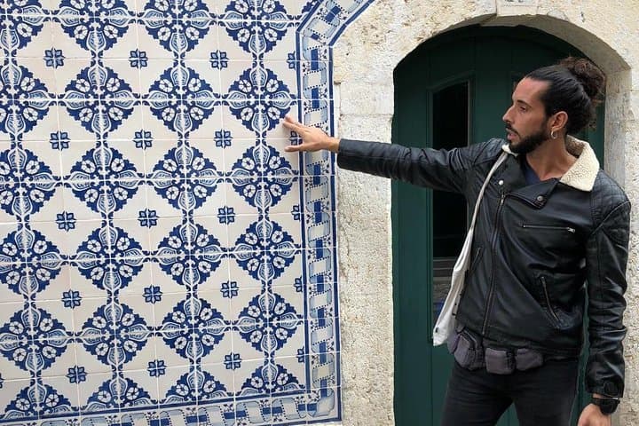 True Portuguese Soul: Alfama & Mouraria Walking Tour in Lisbon photo 3