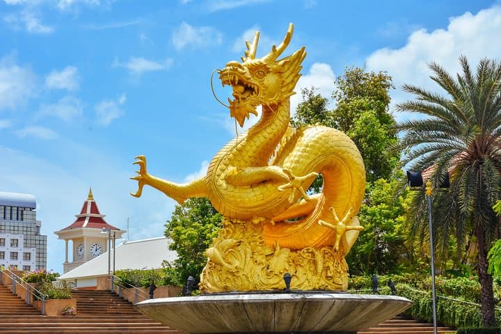 Phuket City Tour: Big Buddha, Old Town & Island Viewpoints photo 5