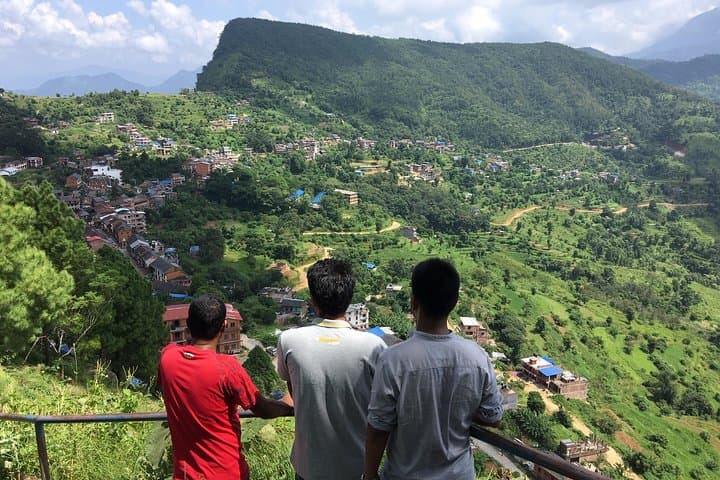 7-Day Luxury Nepal Countryside Tour: Bandipur, Pokhara, Lumbini & Chitwan Safari photo 4
