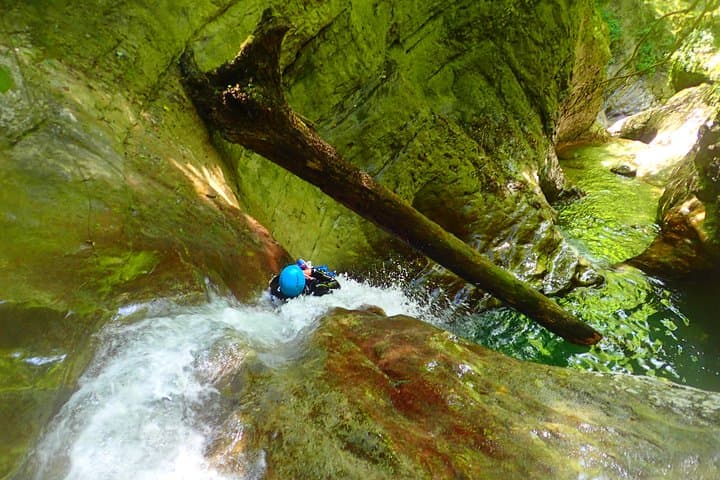 Canyoning Canyon des Ecouges: Abseils, Slides & Jumps in the Vercors photo 3