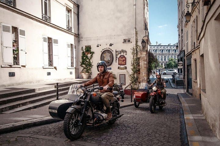 Paris Sidecar Vintage Private City Tour — 90-Minute Motorcycle Sidecar Experience photo 5