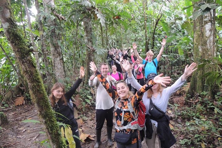 Andes to Amazon: 4-Day Ecuador Jungle and Volcano Adventure photo 2