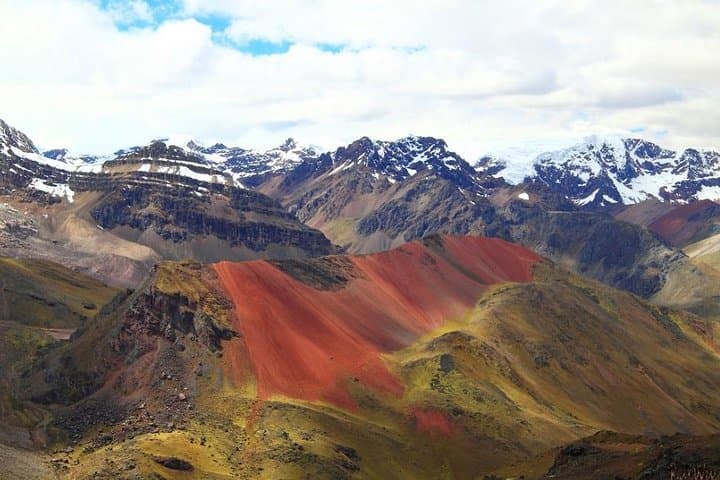 Palcoyo Rainbow Mountain Day Trip from Cusco — Easy High-Altitude Hike to Palccoyo photo 3