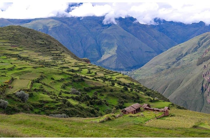 Huchuy Qosqo Short Inca Trail: 2-Day Trek from Cusco to Machu Picchu photo 2