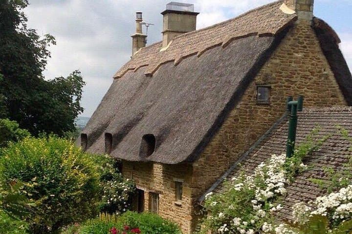 Private North Cotswold Tour — Off-the-Beaten-Track Villages in a Luxury Mercedes photo 2