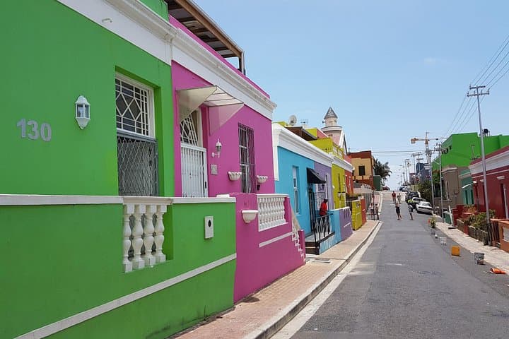 Half-Day City & Table Mountain Tour — Cable Car Views, Bo-Kaap & Company Gardens photo 1