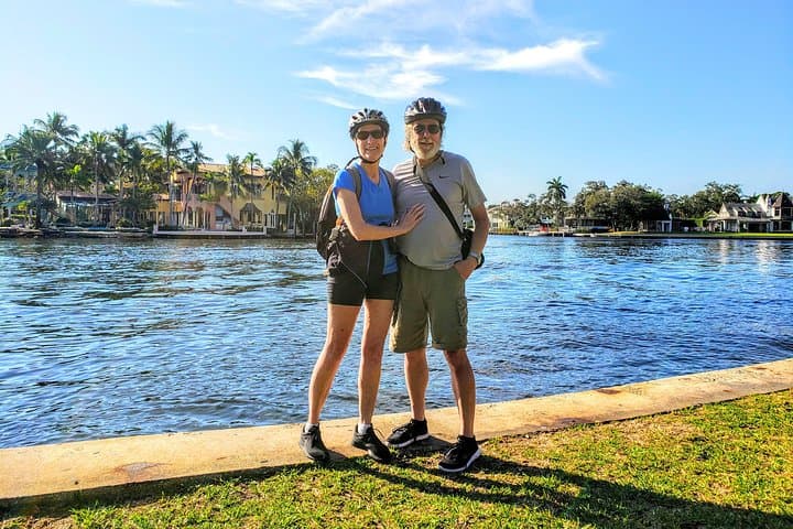 Pedal Ocean Drive: Fort Lauderdale Beach Bicycle Tour photo 3