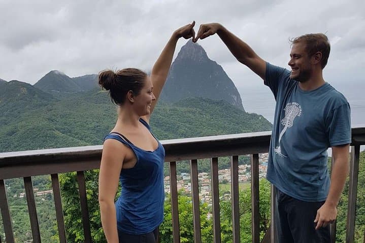 Soufriere Experience Tour: Drive-In Volcano, Diamond Falls & Marigot Bay