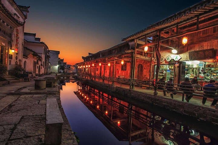 Huangshan & Tangmo: 2-Day Private Yellow Mountain Sunrise and Ancient Village from Shanghai photo 5
