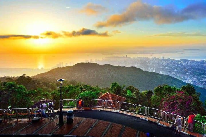Penang Highlights: George Town, Kek Lok Si & Penang Hill Day Tour photo 1