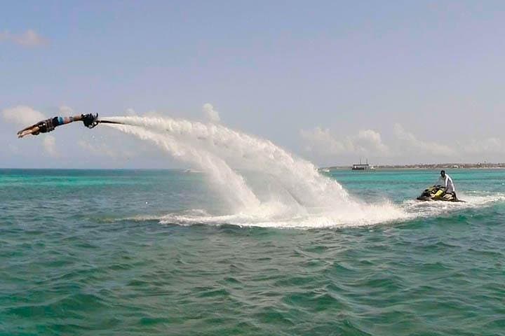 Flyboarding in Aruba: 30-Minute Caribbean Flight Off Palm Beach photo 6