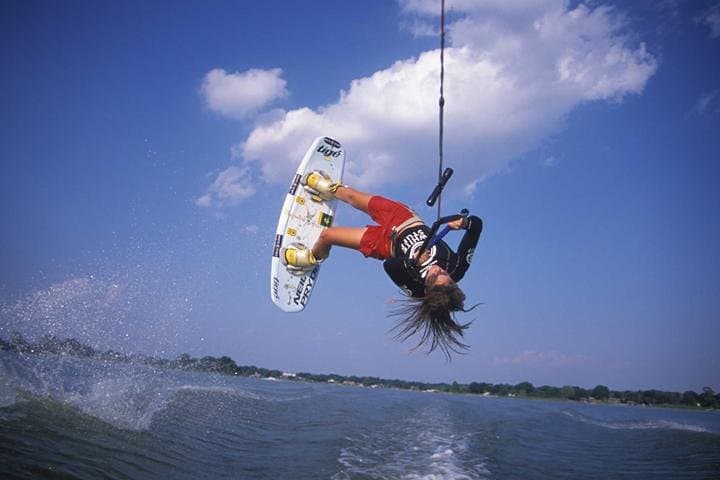 Aruba Water Skiing & Wakeboarding: 30-Minute High-Speed Ride from Oranjestad photo 3