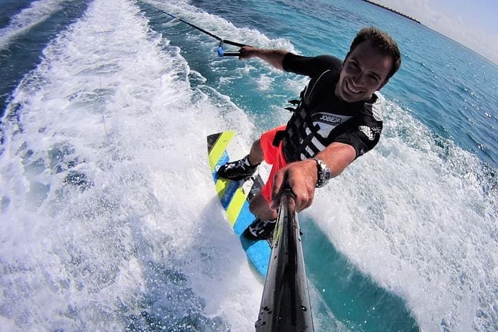 Aruba Water Skiing & Wakeboarding: 30-Minute High-Speed Ride from Oranjestad photo 4