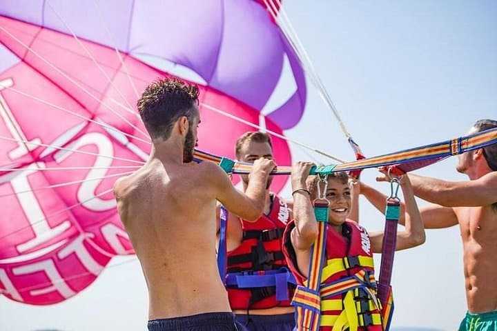 Parasailing Over Sidari and Canal d’Amour: Tandem Sea Launch & Touch‑and‑Go Dip photo 6