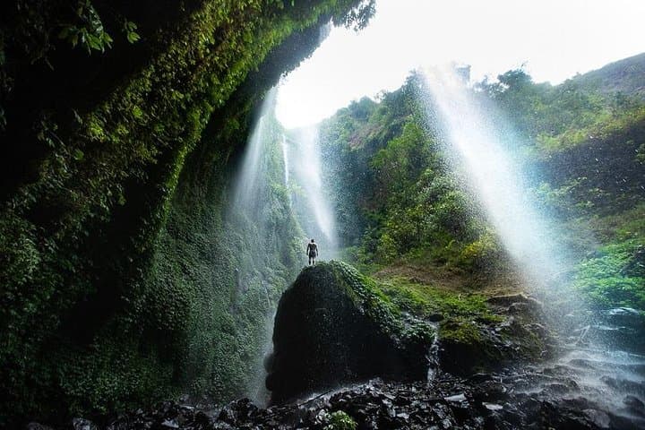 Mount Bromo Sunrise and Madakaripura Waterfall: One-Day Tour from Surabaya photo 4
