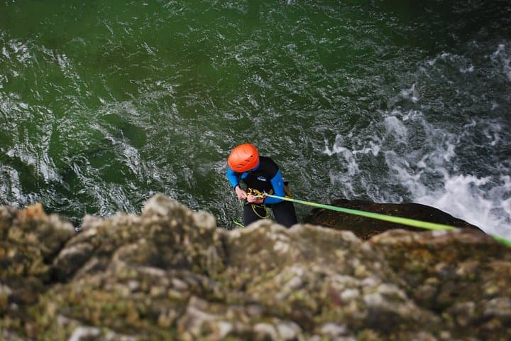 Canyoning Furon Bas Vercors Grenoble — Beginner-Friendly 3-Hour Descent photo 4