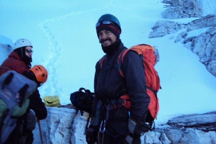 Island Peak Climbing Adventures: 3-Week Khumbu Expedition Guide photo 5