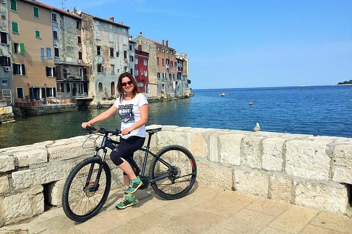 Rovinj Private E-Bike Tour — 35 km Coastal Ride to Golden Cape photo 3