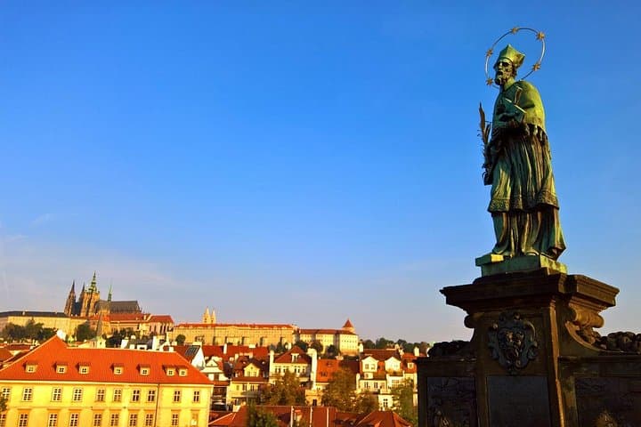 Thousand Years of Prague Architecture: Private Walking Tour from Romanesque to Cubism photo 2