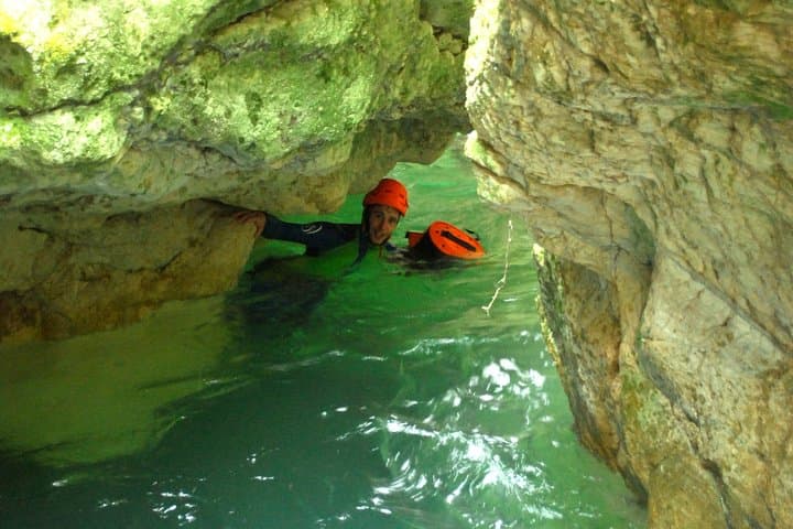 Full-Day Furon Canyoning in Vercors: Grenoble’s Ultimate Rappels, Jumps & Ziplines photo 3