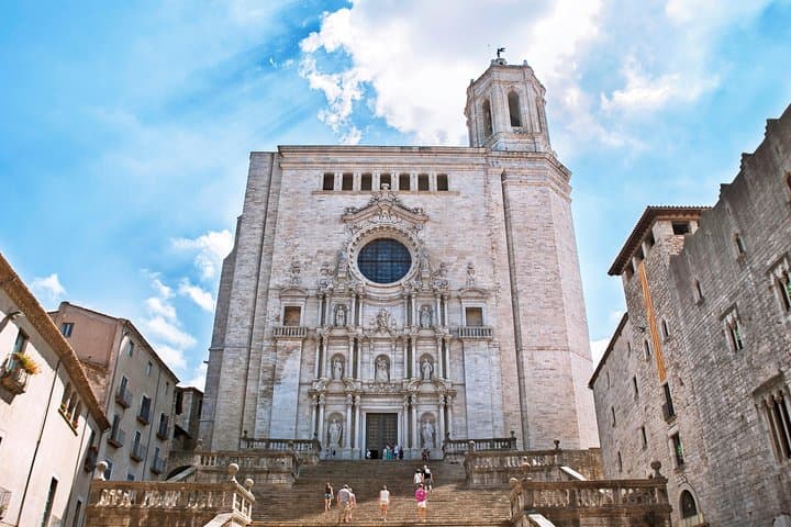 Barcelona to Girona & Figueres Private Day Trip — Dalí Museum Included