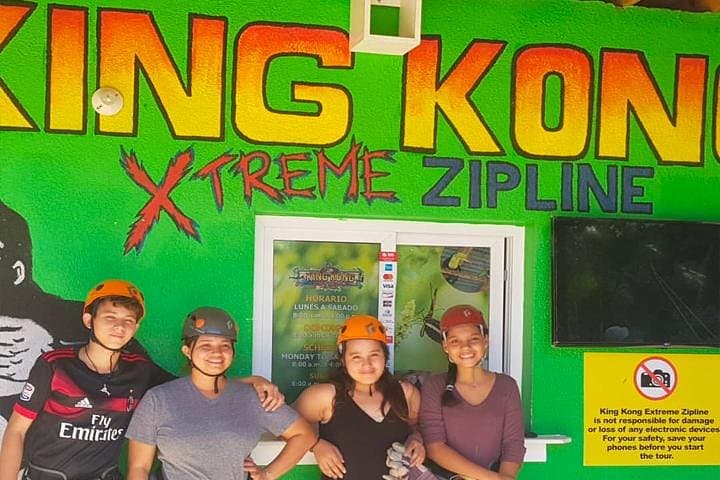 Soar Over Roatan: King Kong Extreme Zipline, West Side City Tour and Transfer