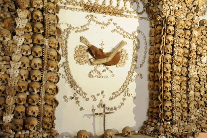 Rome Underground Adventure for Kids: Capuchin Crypt, Vicus Caprarius & Domitian Stadium photo 4