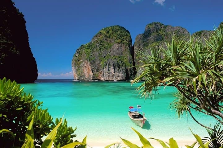 Private Hong Islands & 4-Islands Tour: Sunset and Night Snorkel from Ao Nang photo 5