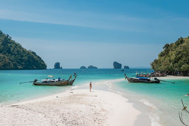 Private Hong Islands & 4-Islands Tour: Sunset and Night Snorkel from Ao Nang photo 3