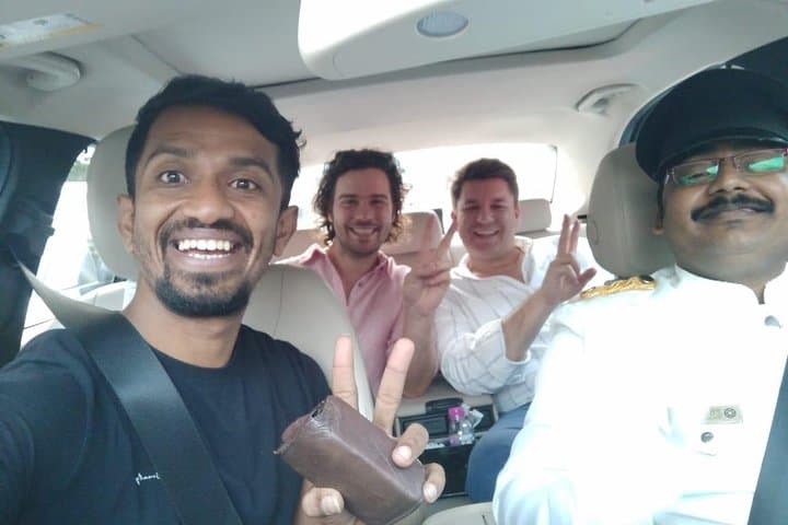 Private Mumbai Sightseeing Tour with Guided Dharavi Walking Visit photo 6