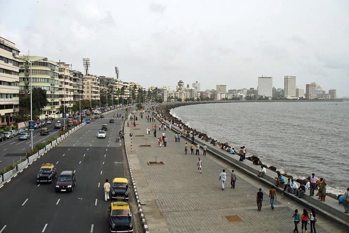 Private Mumbai Sightseeing Tour with Guided Dharavi Walking Visit photo 5