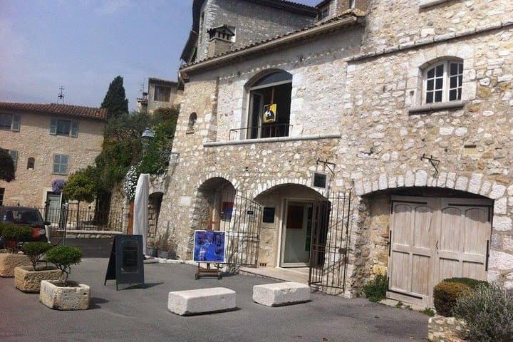 One Day in Provence: Cannes, Grasse Perfumeries & Hilltop Villages from Antibes photo 2