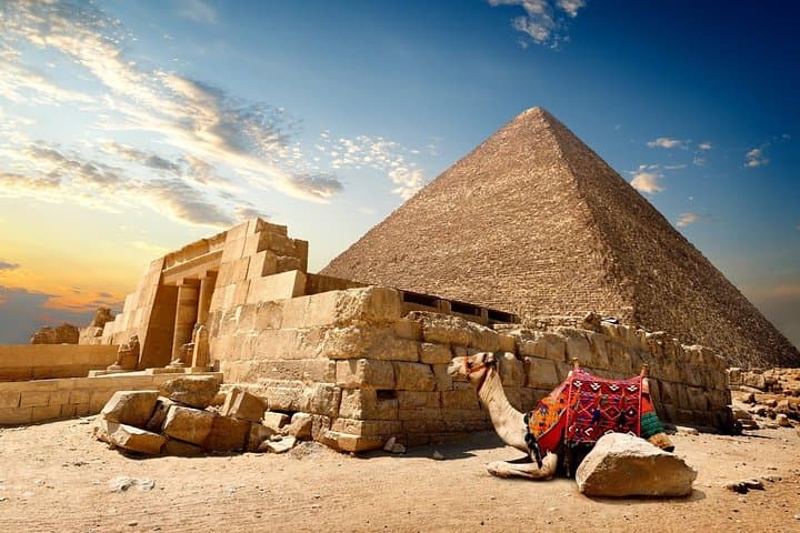Day Trip to Cairo from Luxor by Flight — Pyramids, Sphinx & Egyptian Museum photo 2