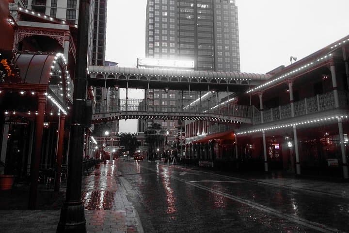 Downtown Orlando 2-Hour Interactive Ghost Walking Tour photo 3