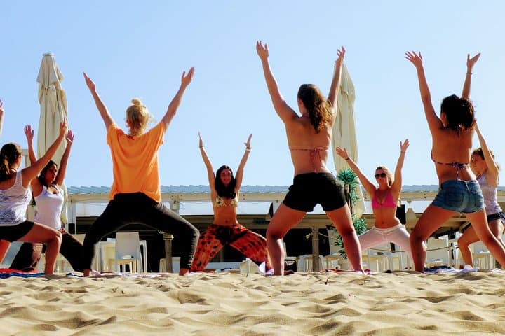 Costa da Caparica Surf and Yoga Day Trip from Lisbon photo 3