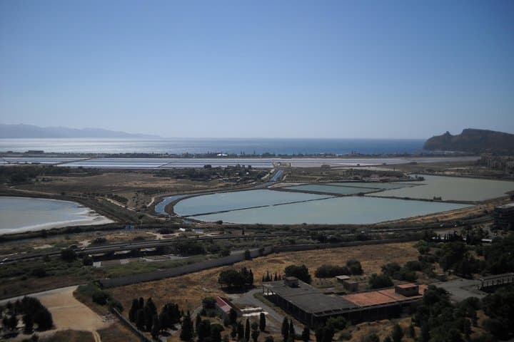 Panoramic and Old Cagliari Tour — Monte Urpinu, Flamingos & Castello Walk photo 2