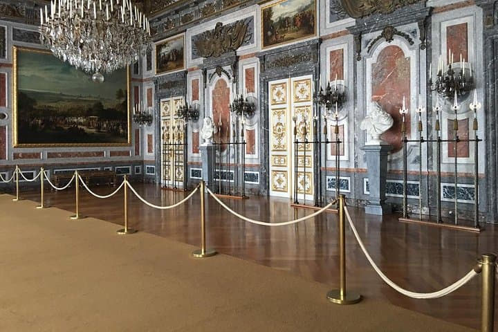 Private Herrenchiemsee Castle Tour from Munich — Boat Cruise, Horse Carriage & Frauenchiemsee Stop photo 6