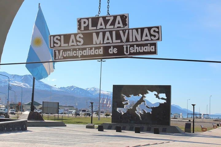 Ushuaia Hour City Tour: Panoramas, Prison History & Museum Options photo 4